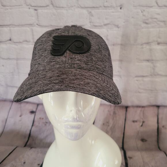 Philadelphia Flyers Fanatics Authentic Pro Hat - Gray & Black Snapback - Picture 1 of 6